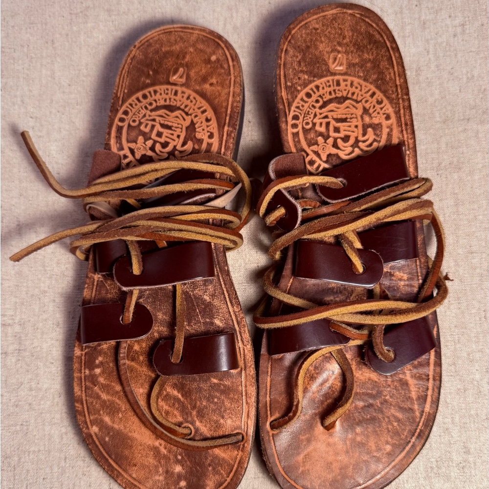 Handmade Puerto Rican Leather Cuero Artesanal Lace-Up Brown Embossed Sandals